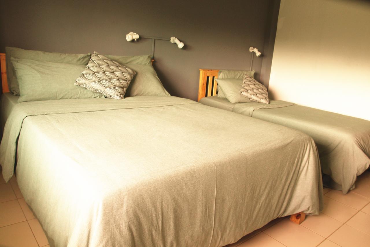 Rada Arak 79/4 Hostel Chiang Mai Ngoại thất bức ảnh